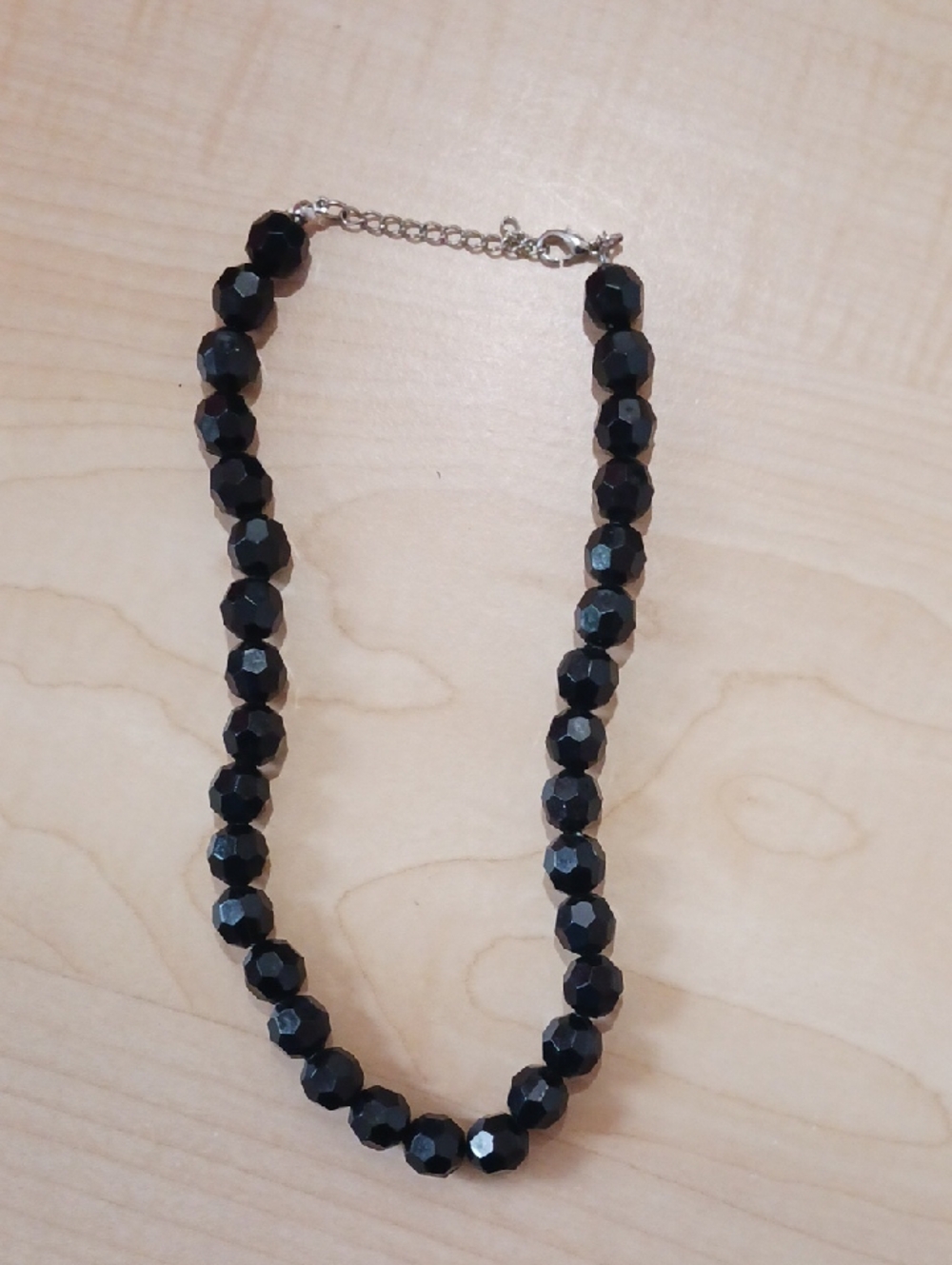 Source Unknown Black Faceted Bead Necklace